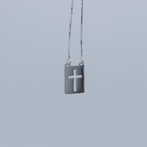 Cross sign necklace