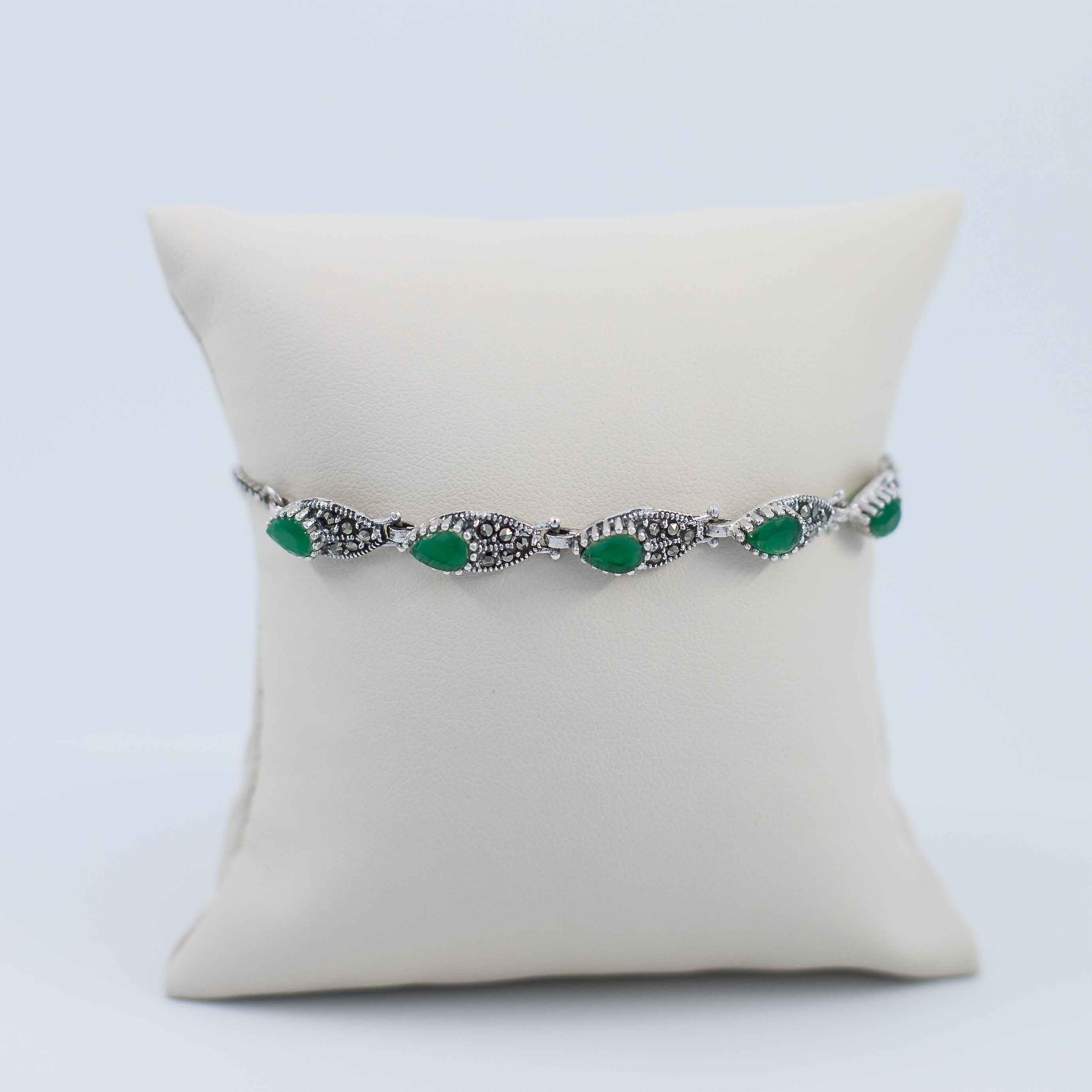 lab-created emerald bolo bracelet