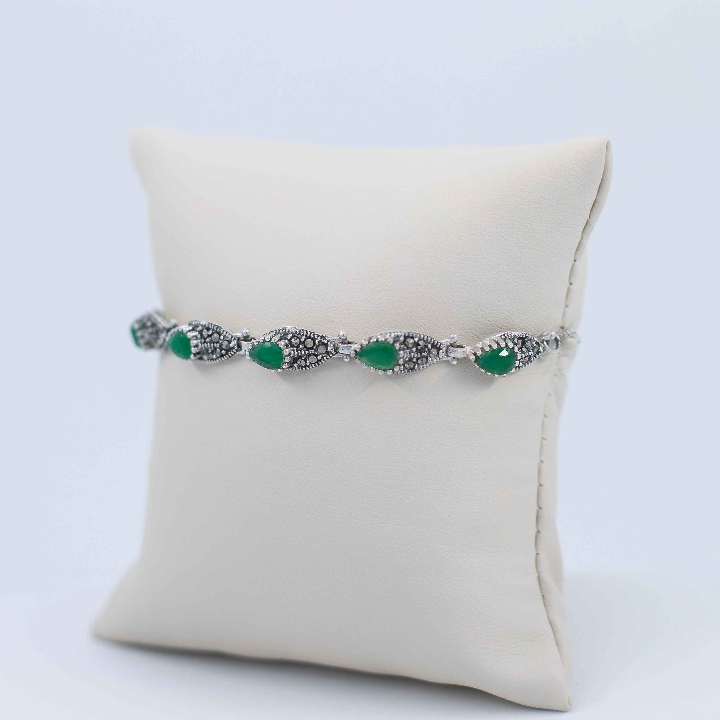 lab-created emerald bolo bracelet