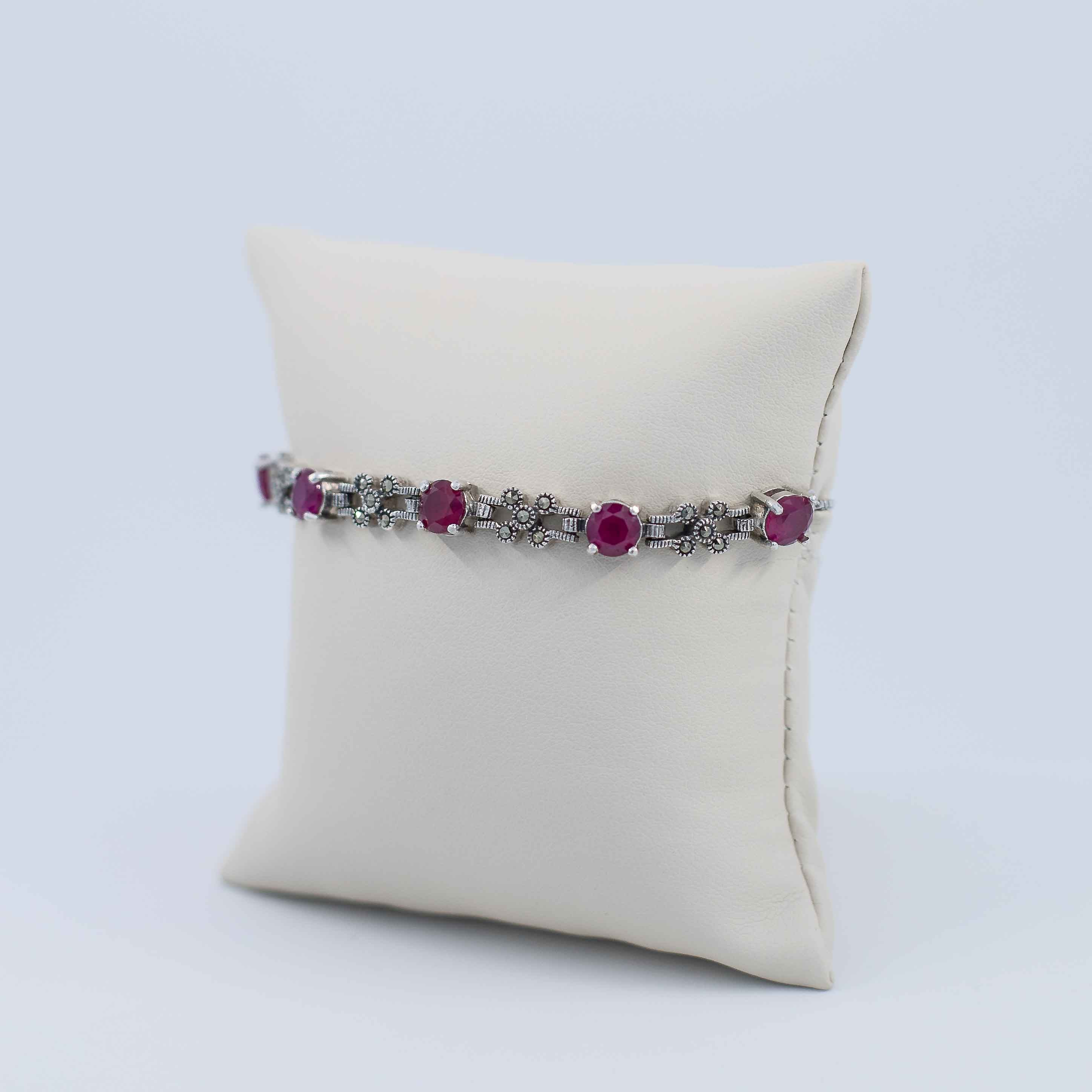 Round Rhodolite gemstone bolo bracelet