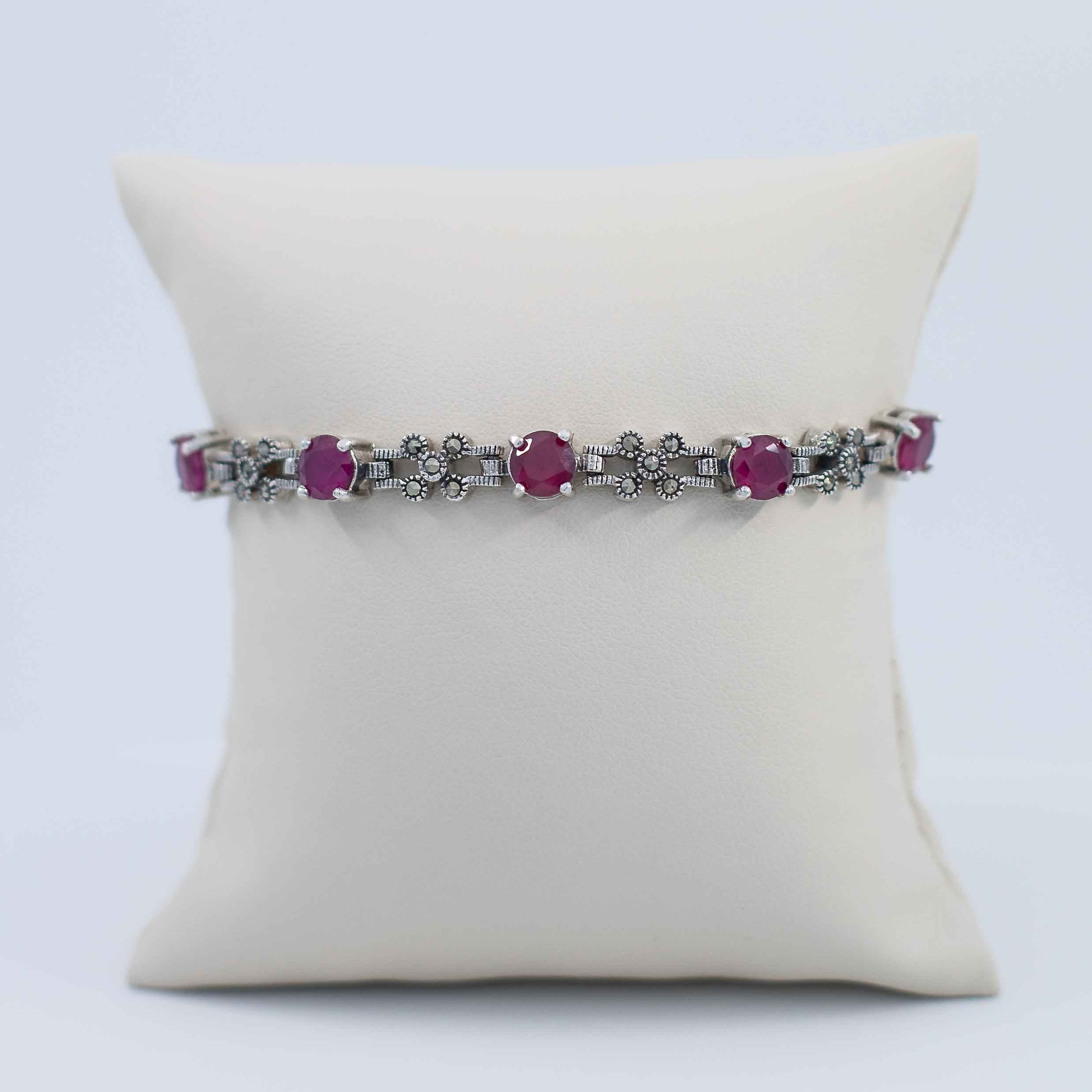 Round Rhodolite gemstone bolo bracelet