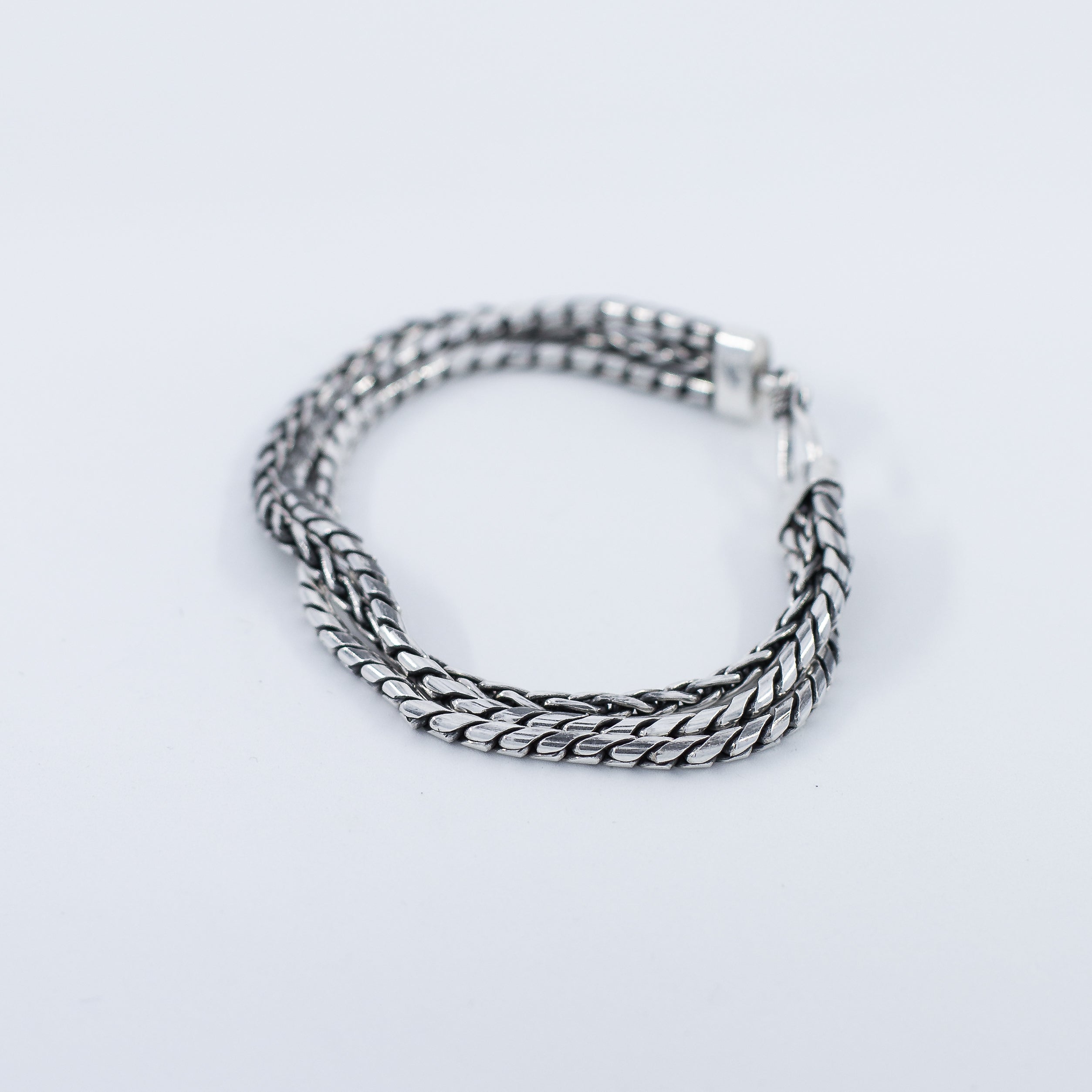 Three braids men's bracelet