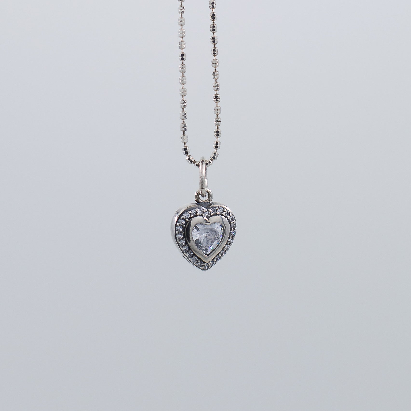 Precious heart necklace