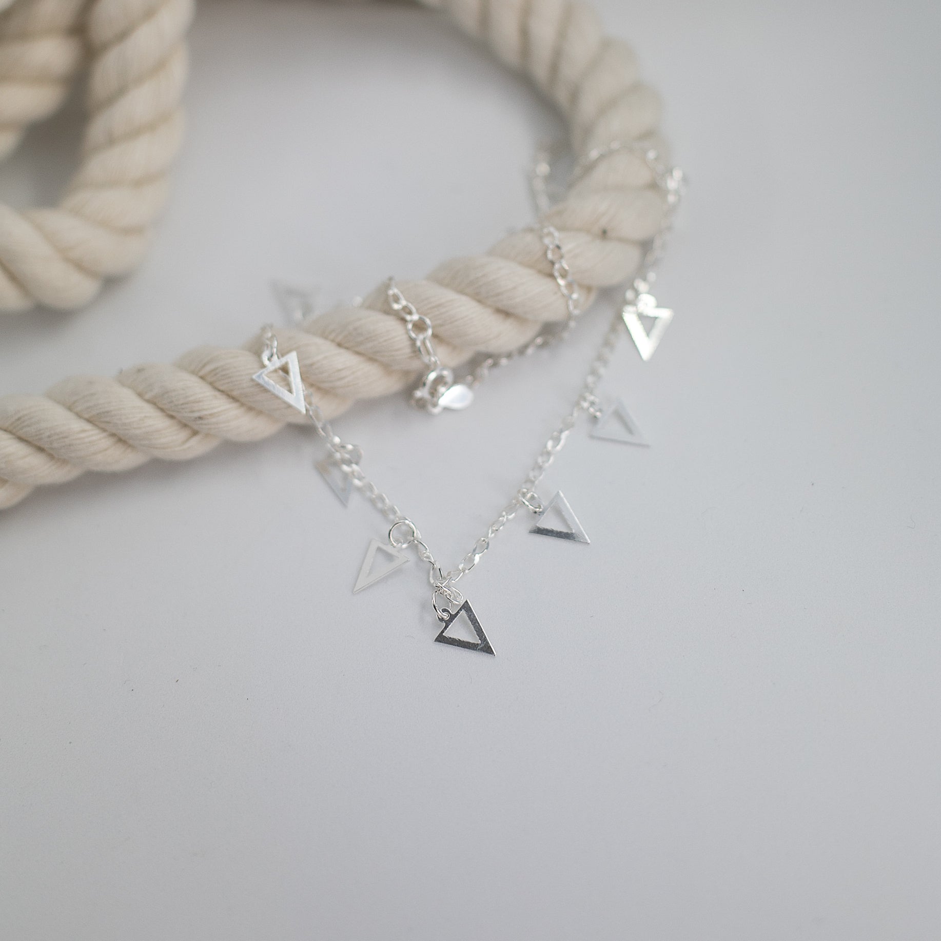 Triangle silver choker