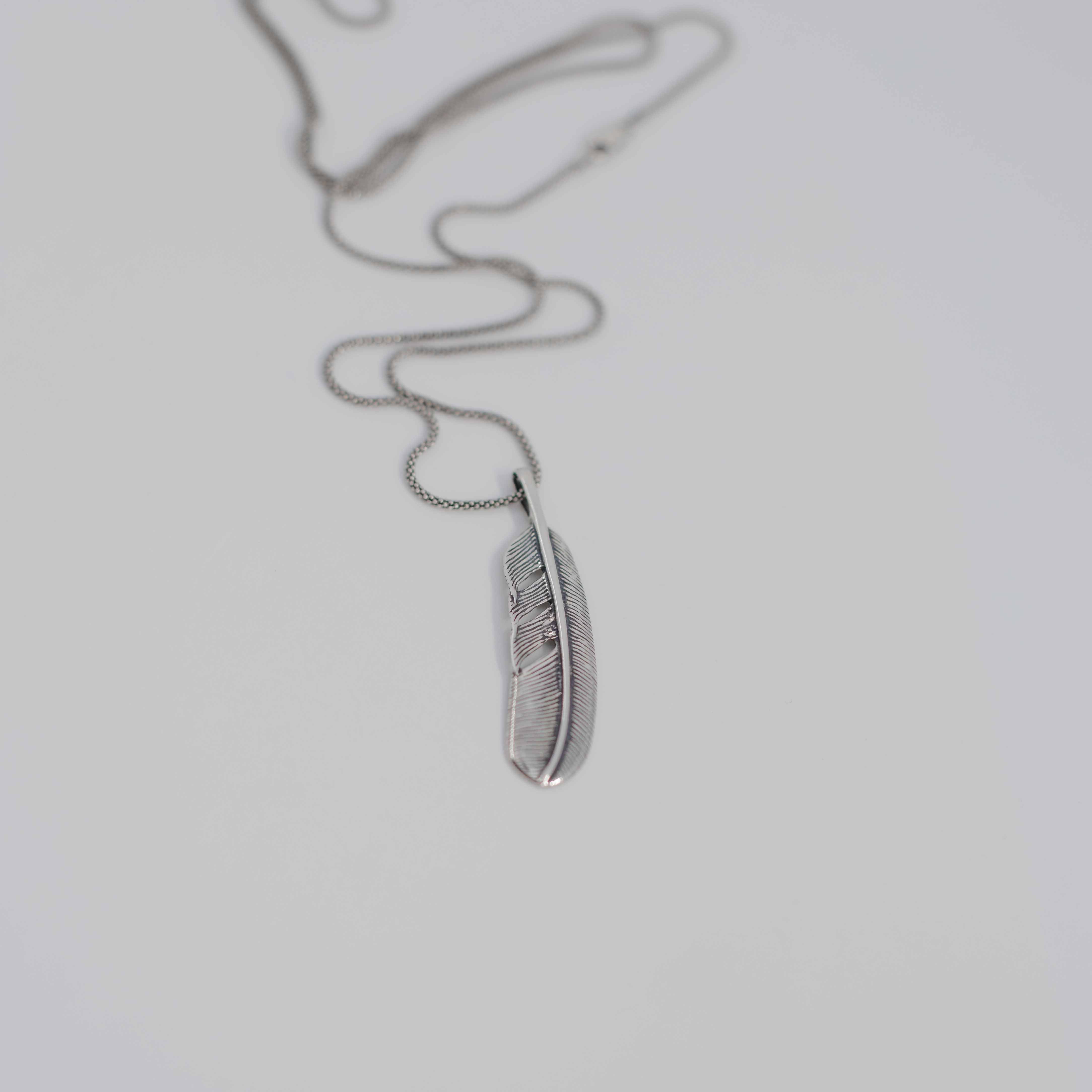 Mezcal feather silver necklace