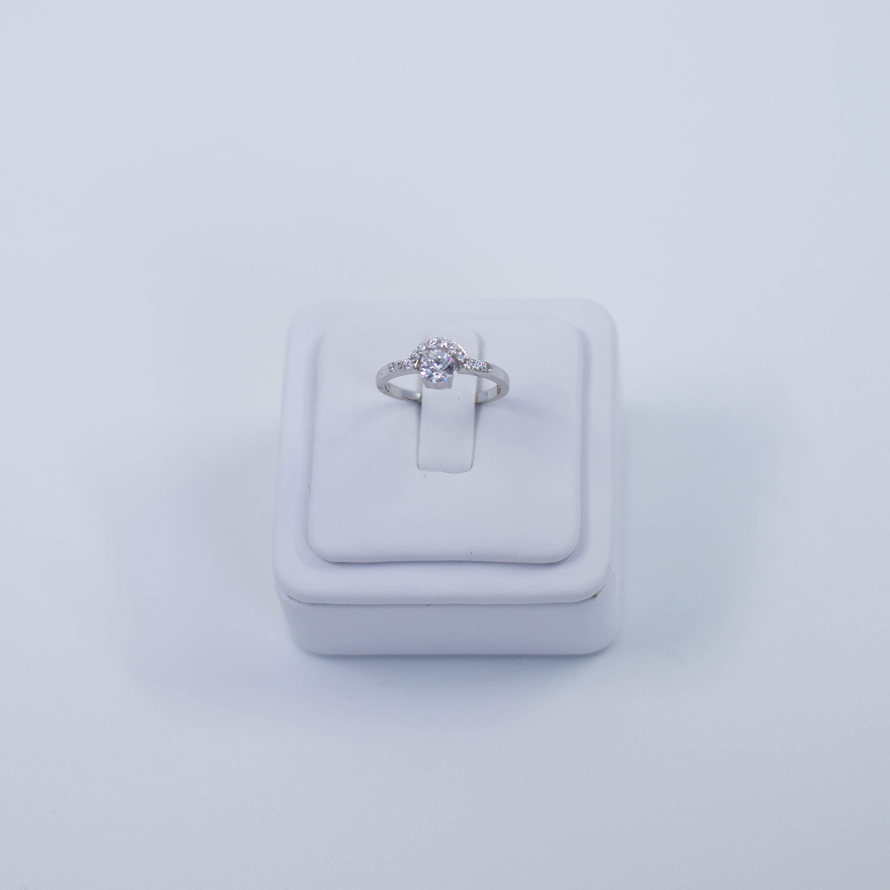 Solitaire two parts ring