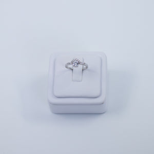 Solitaire two parts ring