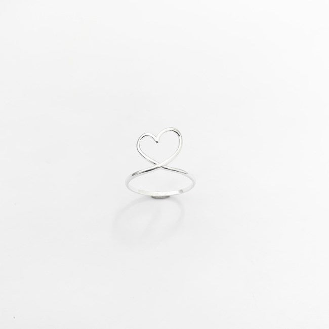 Loop Heart silver ring