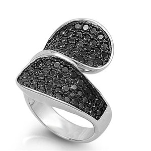 Black zirconia twisted ring