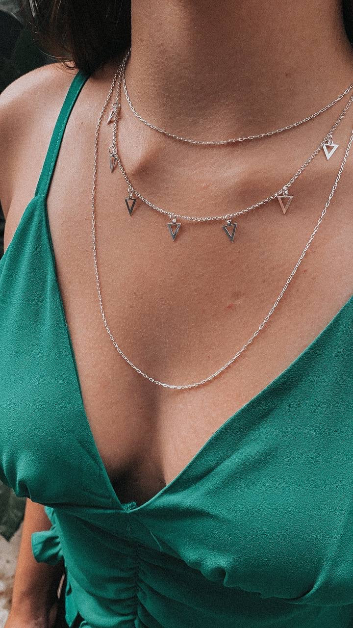 Triangle silver choker